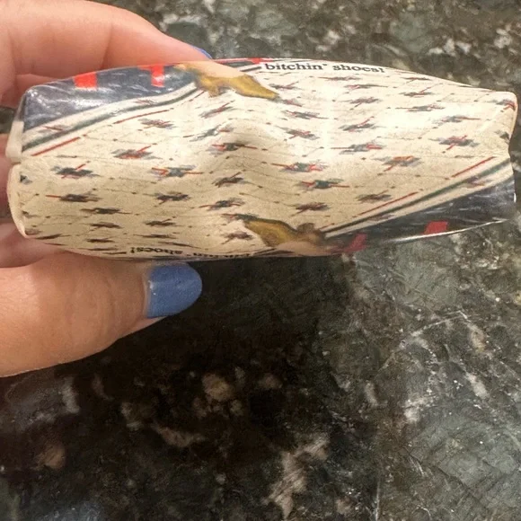 NEW Vintage Style Kiss Lock Graphic Coin Pouch - Picture 5 of 9